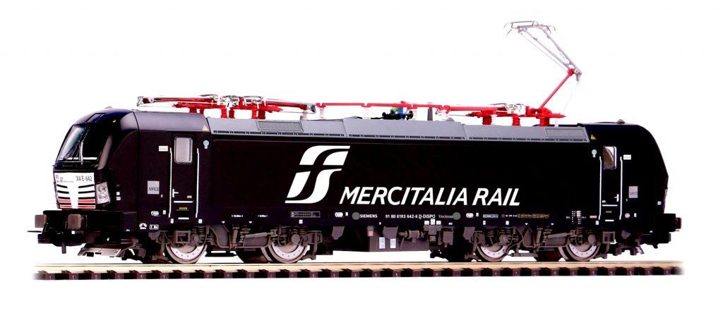 Piko Scala H0 - Locomotiva elettrica Siemens Vectron di Mercitalia Rail delle Ferrovie dello Stato.